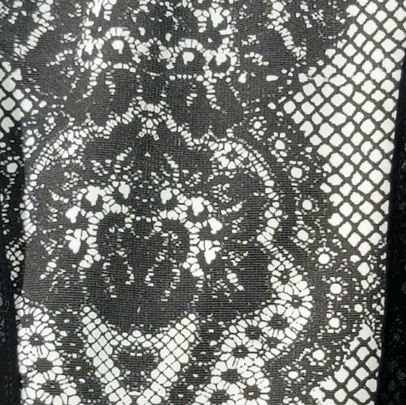 Do + Be Women's Lace Skirt Size M - Picture 8 of 12